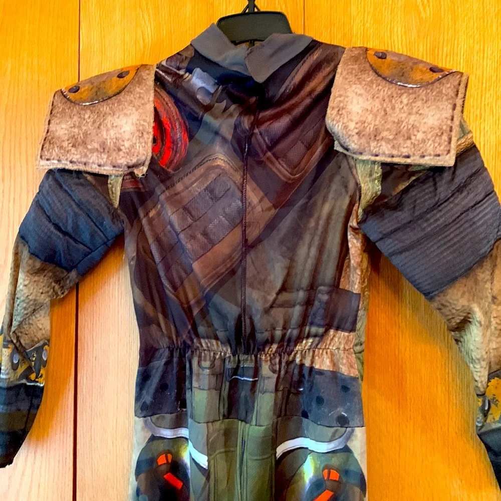 Apex Legends Bloodhound warrior outfit costume 10-12 LG Halloween NO MASK EUC